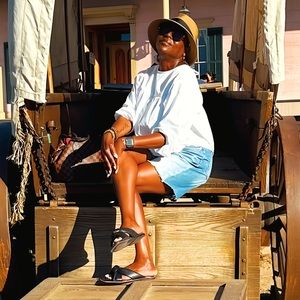 Meet your Posher, Tanya